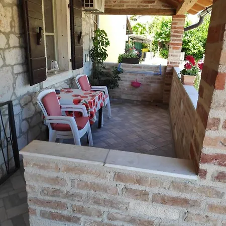 Apartmani Memic 100 M Do Plaze, Apartments Memic Only 100M From Beach Poreč Exterior foto