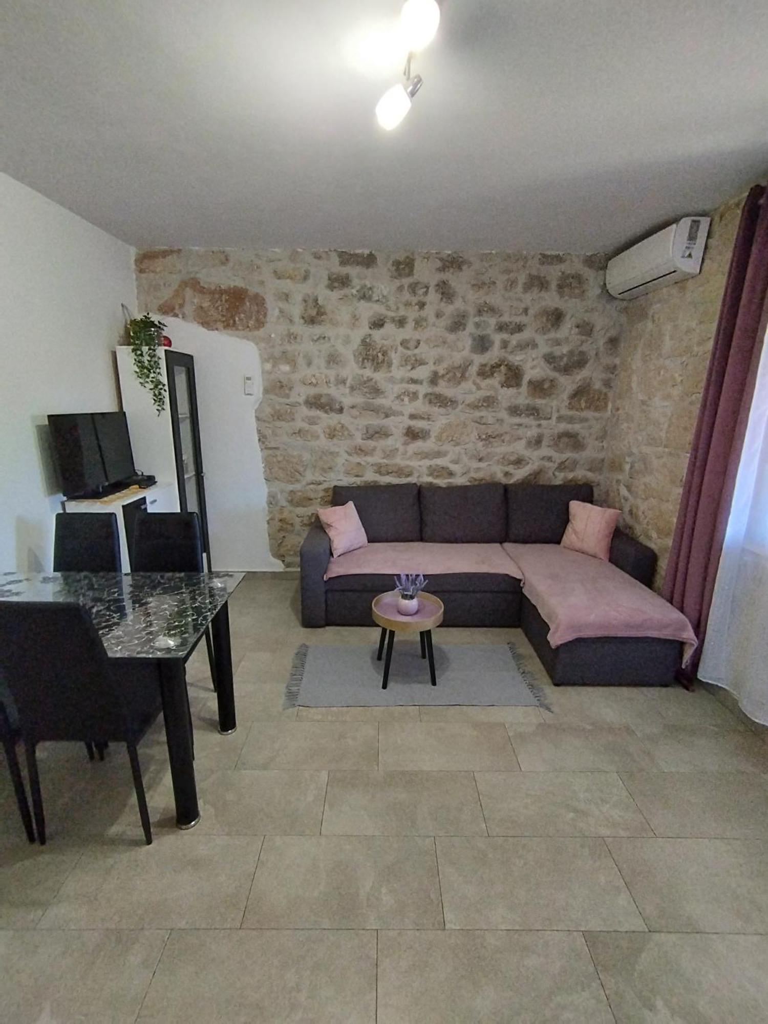 Appartement Memic 100 M Do Plaze, Memic Only 100m From